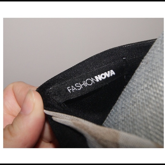 Midi dress. - Picture 5 of 5